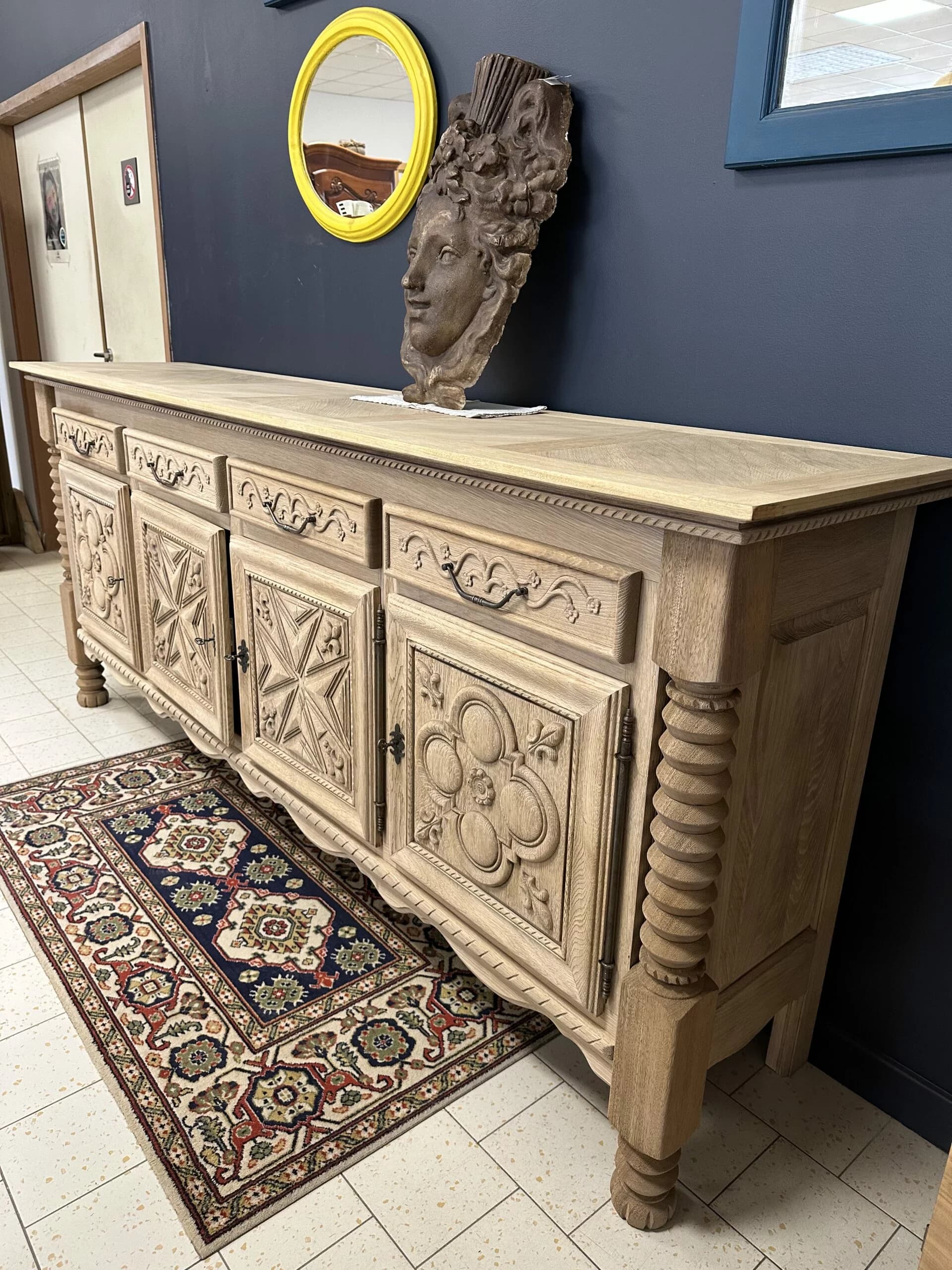 Buffet restauré à l'atelier de Moulins